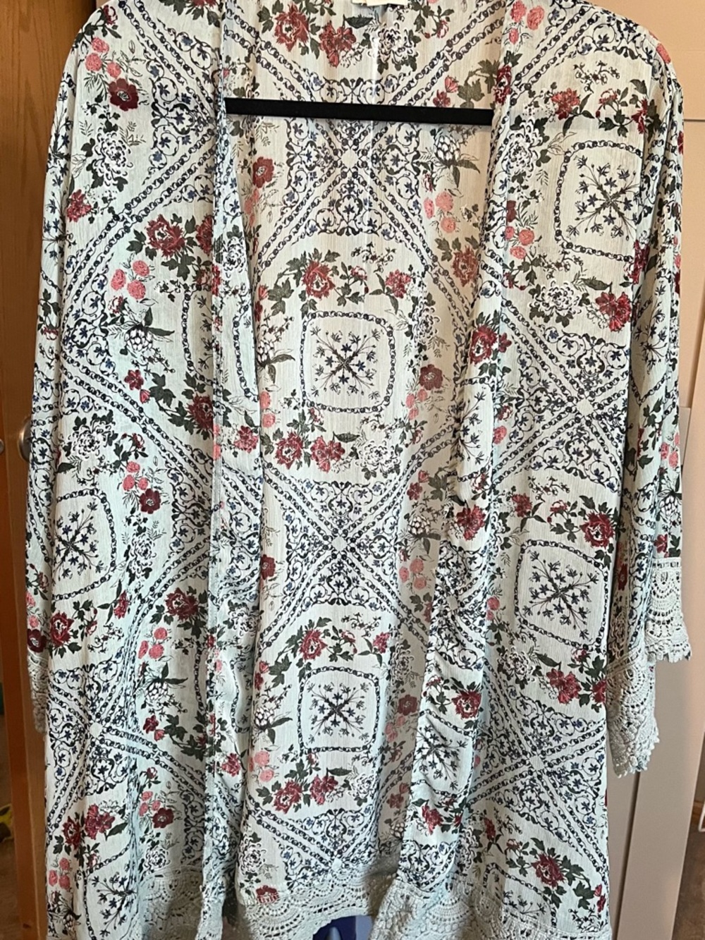 Mason & Belle Floral short sleeve cardigan in Teal